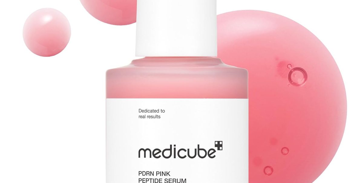 medicube PDRN Pink Peptide Serum with salmon DNA for Korean skincare focused on hydration and firmer, even-looking skin.